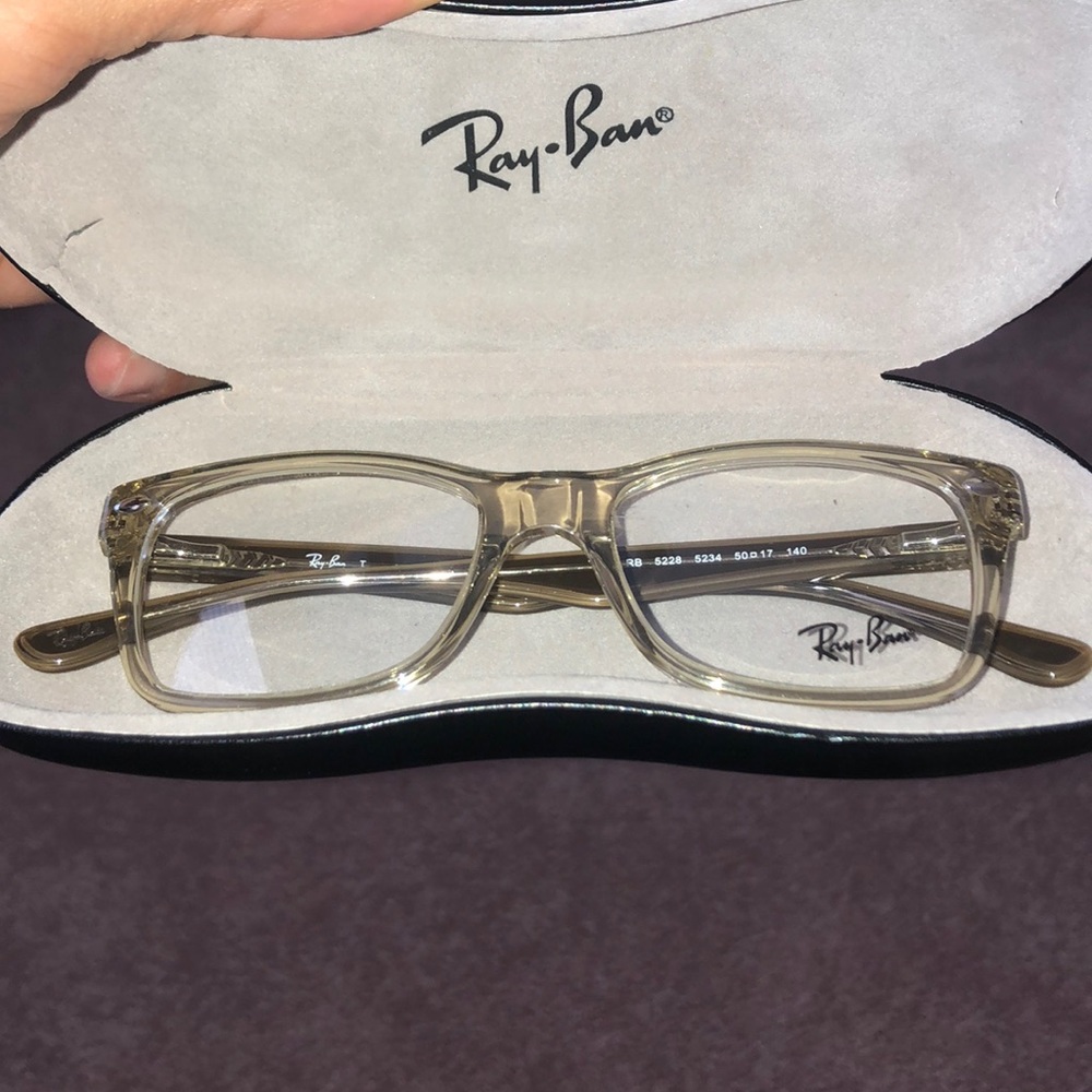 Ray-Ban Clear/Olive Frames